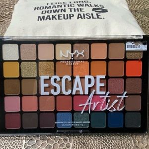 Escape Eye Shadow Assorted Colors Shade Palettes Compact